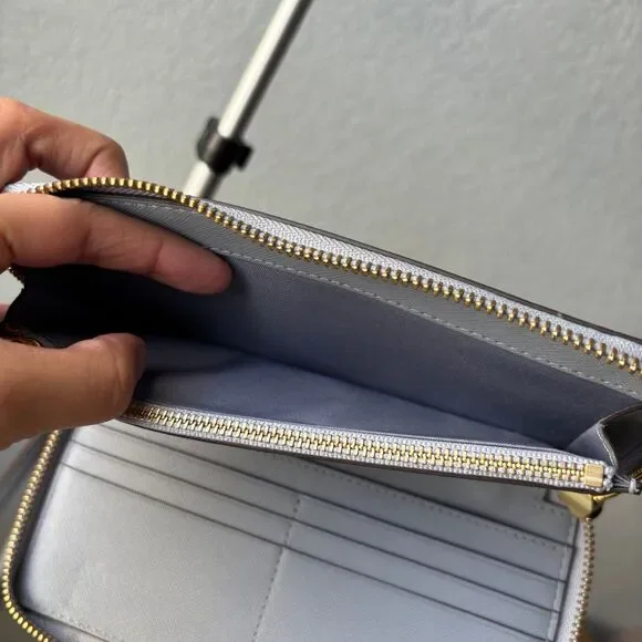 Tory Burch Wallet - Picture 5 of 6